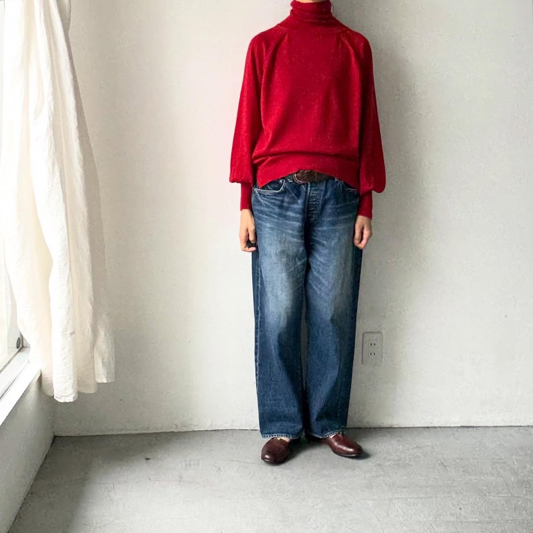 atelier naruse ウールタートルネックニット　レッド