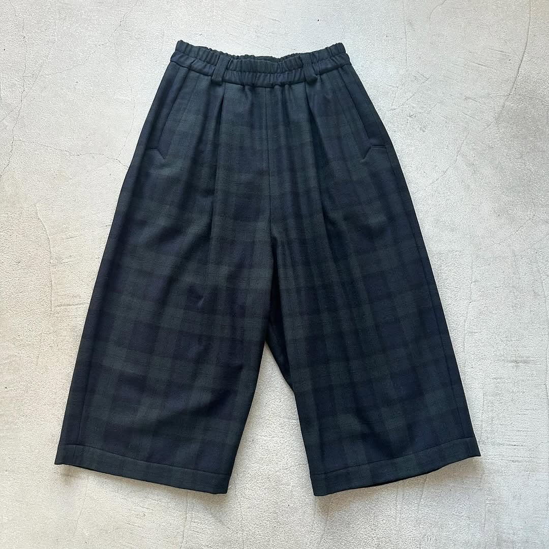 atelier naruse ウールフラノガウチョパンツ