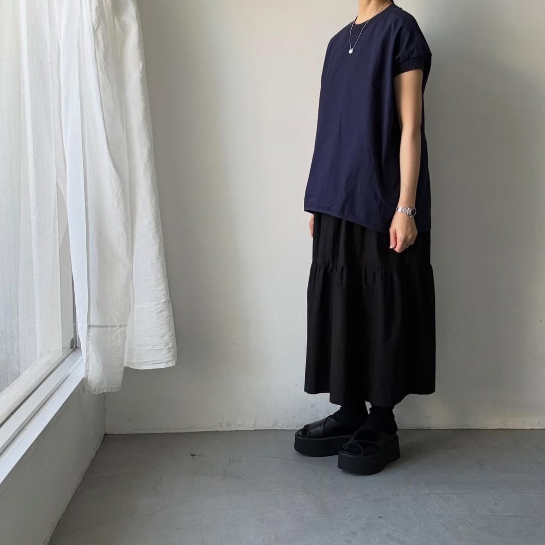 homspun コンパクトウェザーノースリーブ(オーバーサイズ)  ネイビー
