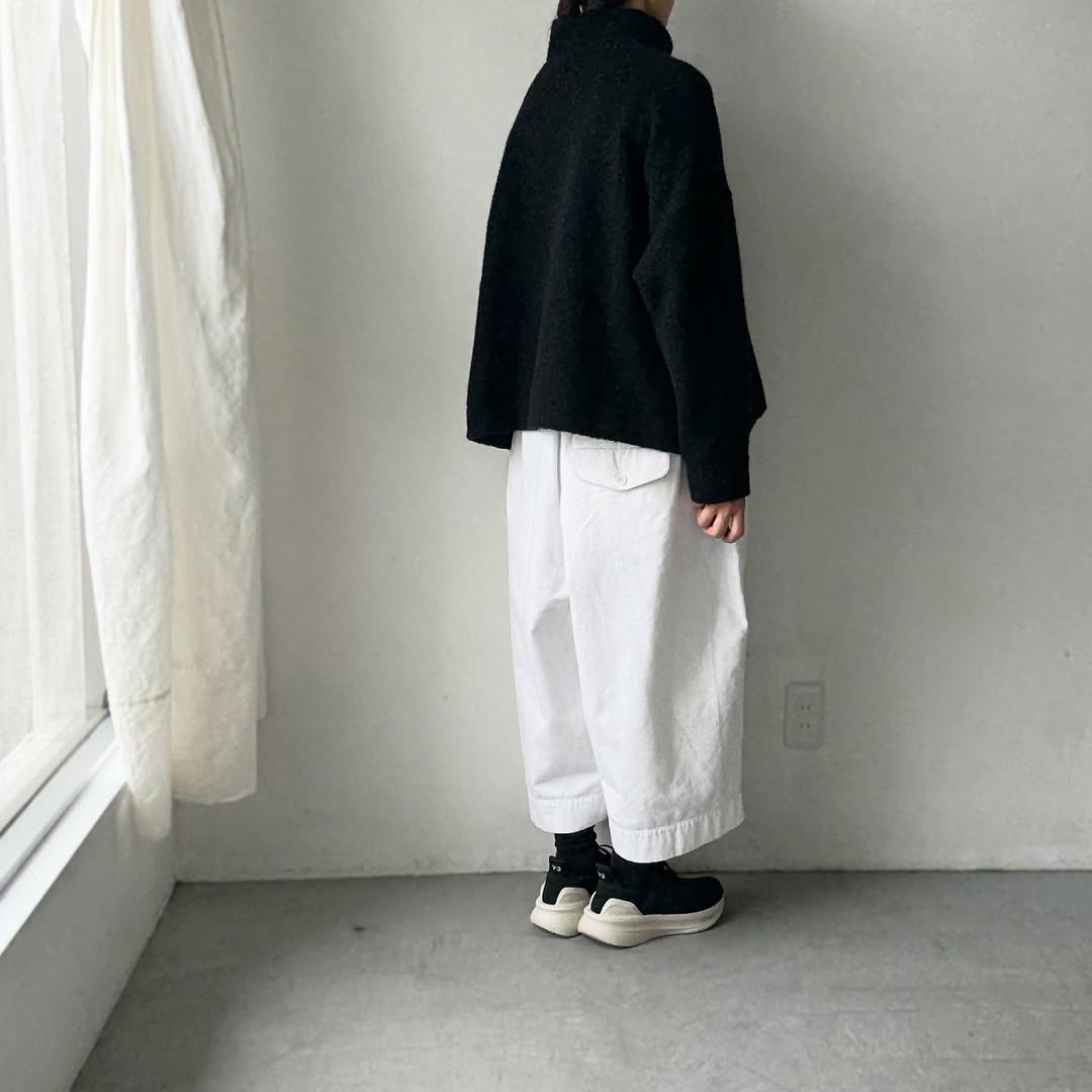 dui jujudhau  ハイネックプルオーバー