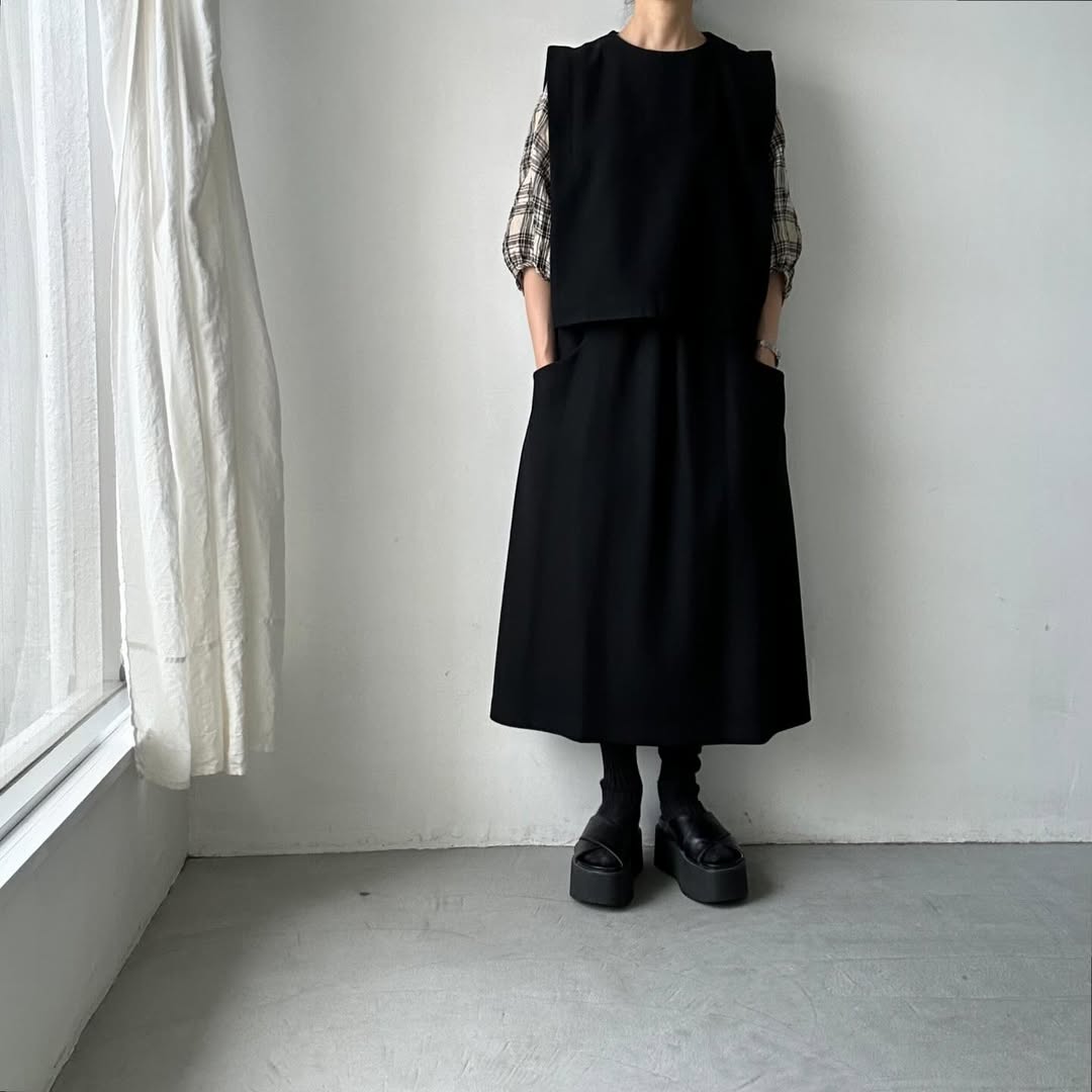 cion ウールタックショルダーベスト