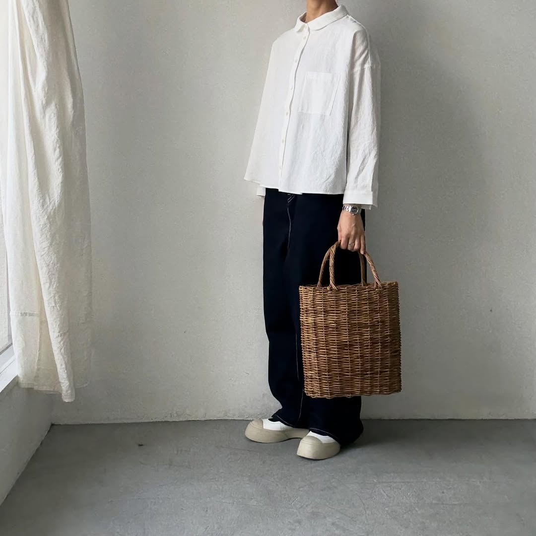 Linenya  コットン丸襟長袖ブラウス　ホワイト