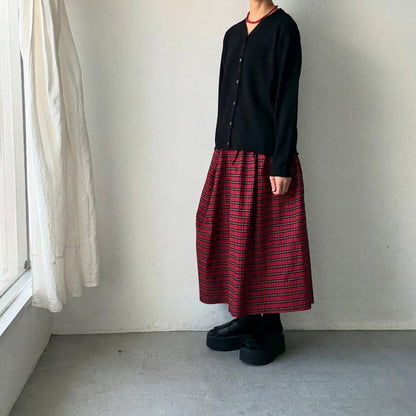 homspun ウールVネックカーディガン　ブラック