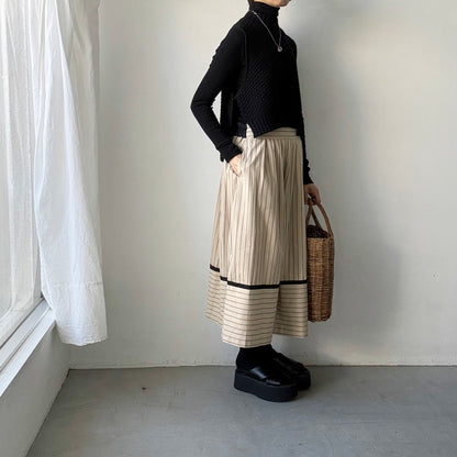 MAGALI コットンシルクストライプラップ風スカート　