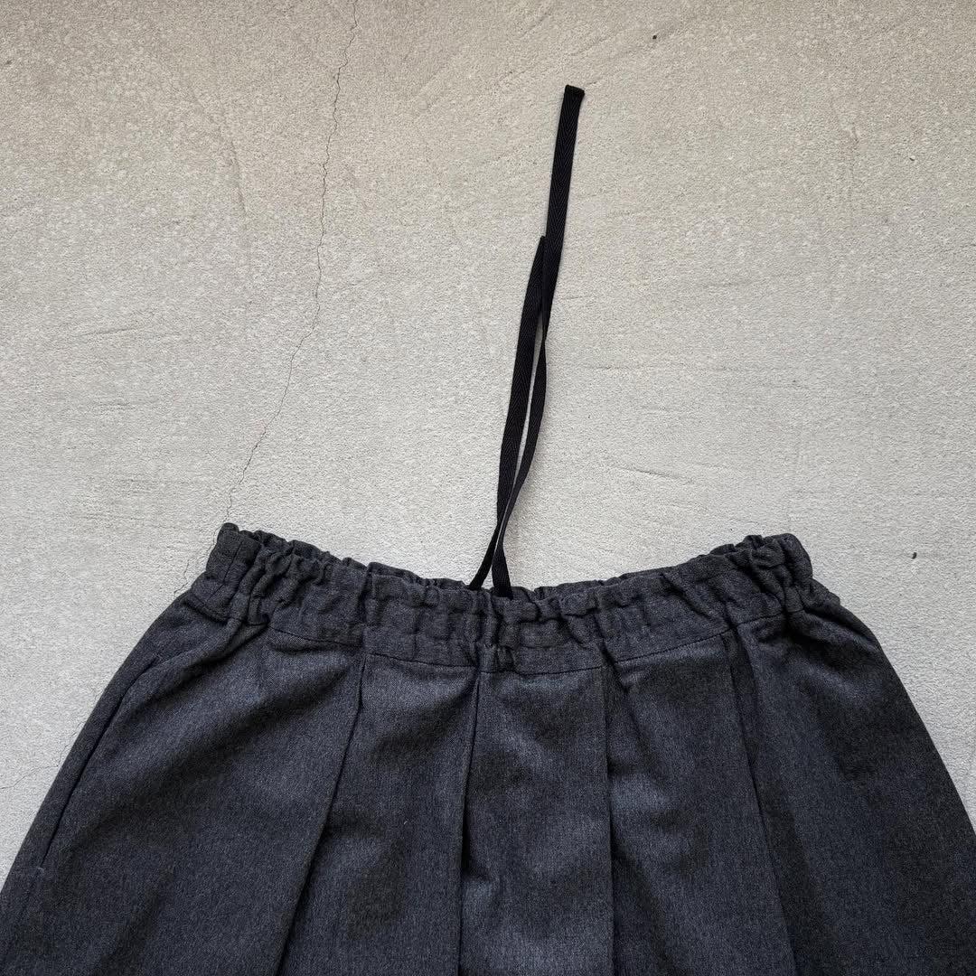 Linenya  ウールタックスカート