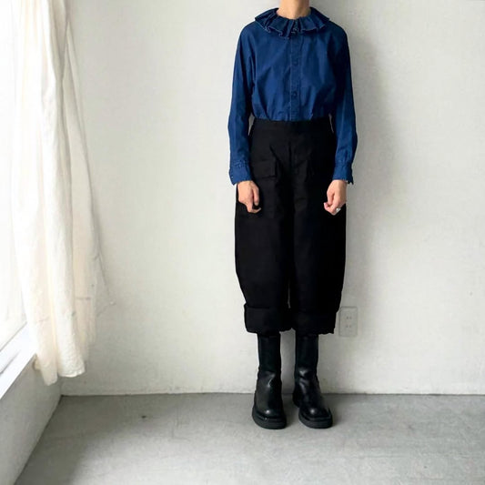 R&D.M.Co インディゴブルーラッフルカラーブラウス