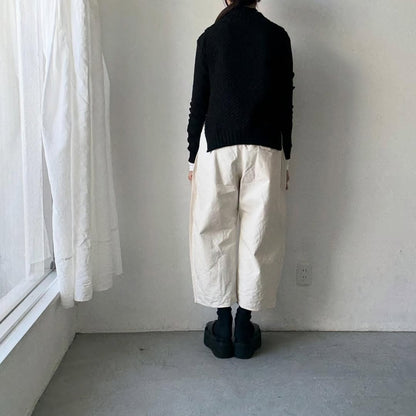ゴーシュ  オーガニックダックコットンカーブラインパンツ　ライトベージュ