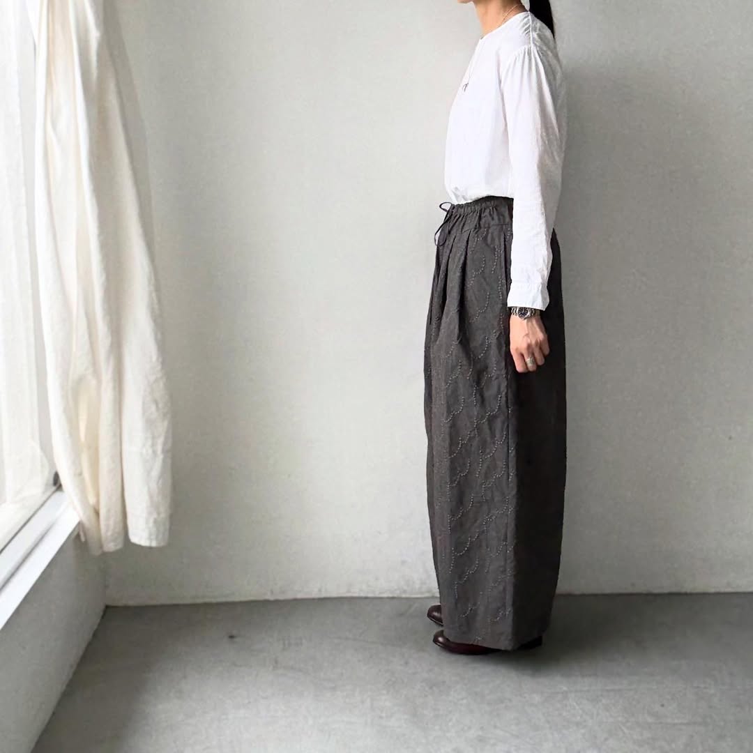 kijinokanosei  フラクタルワイドパンツ