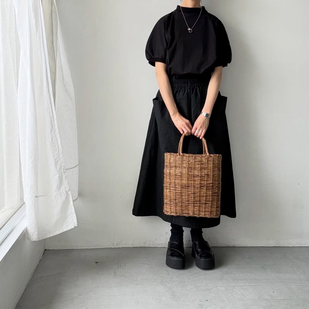 MAGALI コットン天竺ギャザースリーブカットソー　ブラック