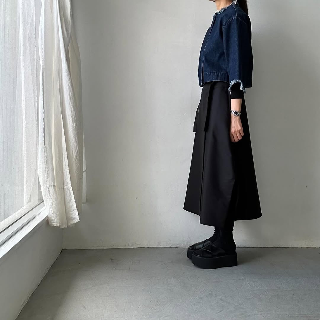 TENNE HANDCRAFTED MODERN ラップスカート　ブラック