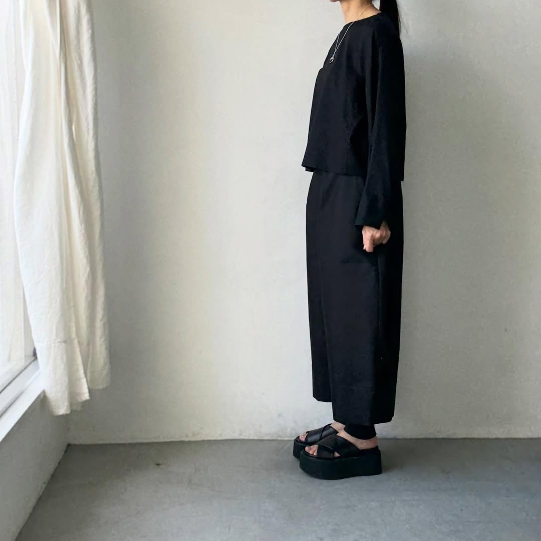 TENNE HANDCRAFTED MODERN オーバーオールパンツ　ブラック