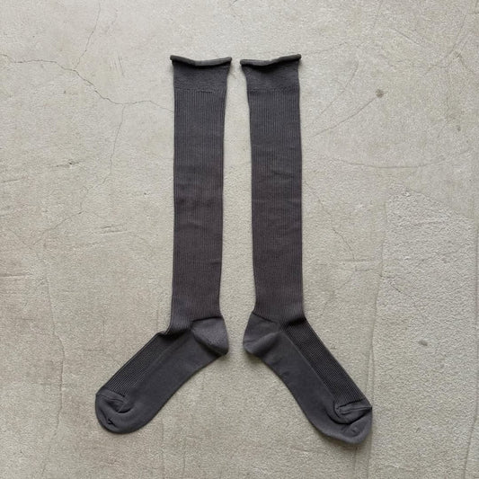 homspun シルケットコットンハイソックス　グレー