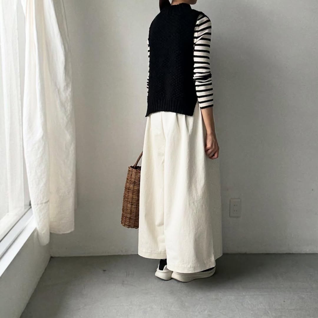 dui jujudhau  ワイドワイドパンツ　チノナチュラル