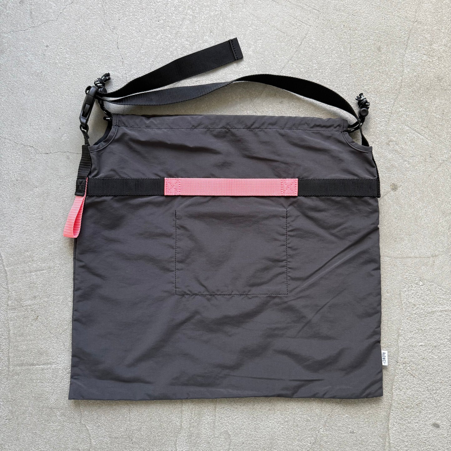 R&D.M.Co 　ショッピングバッグ　ダークグレー