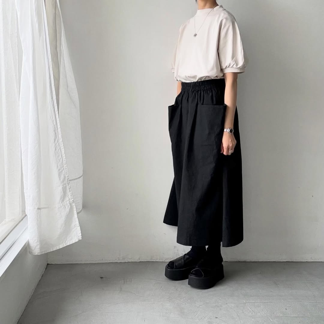 MAGALI コットン天竺ギャザースリーブカットソー　オートミール