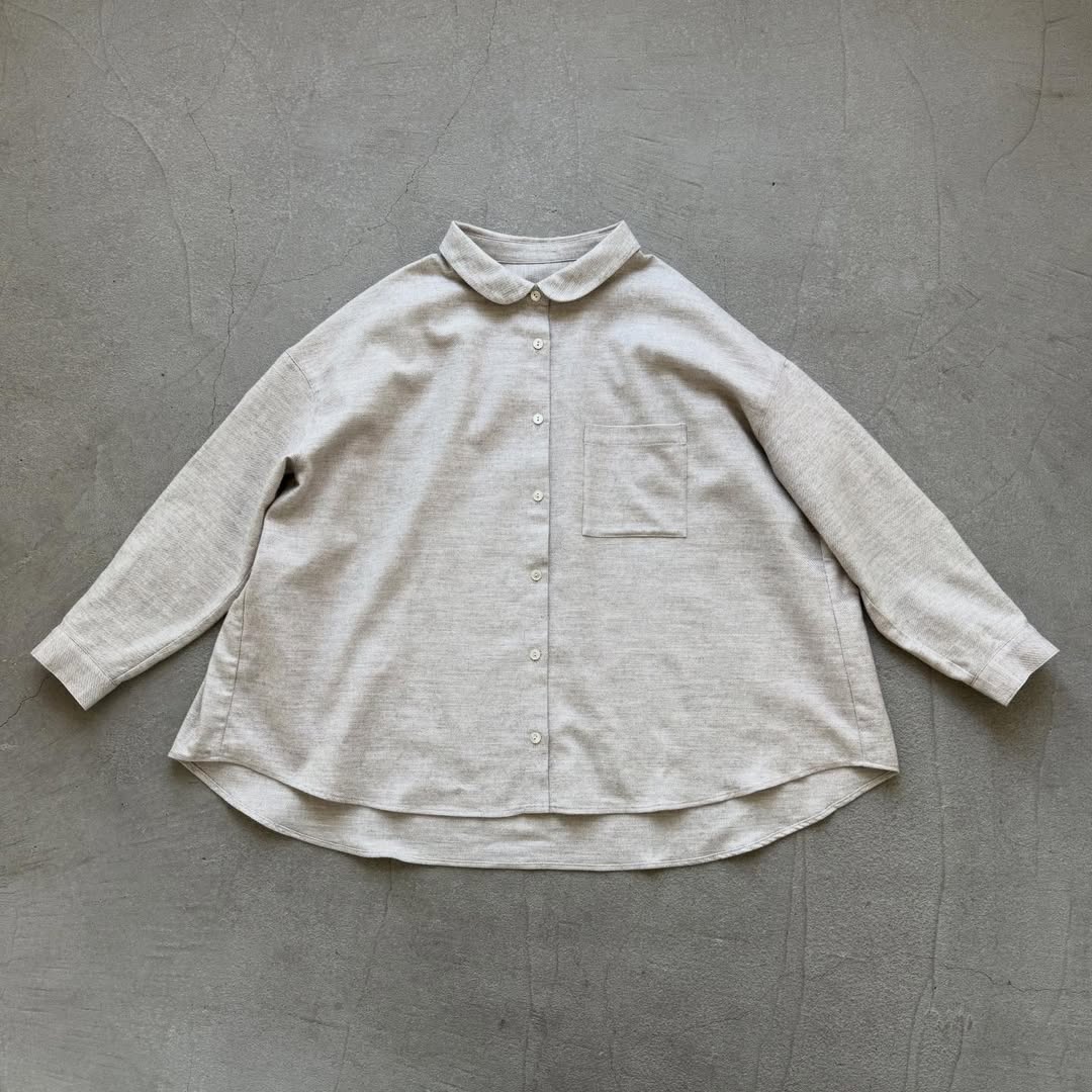 Linenya  コットンヤク丸襟長袖ブラウス　ベージュ