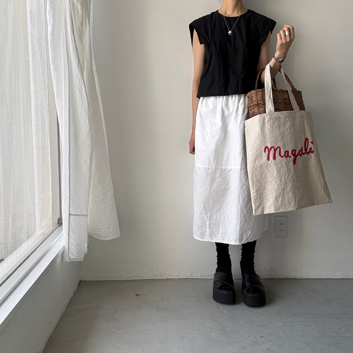 MAGALI   キャンバスコットンリネントートバッグ　ナチュラル