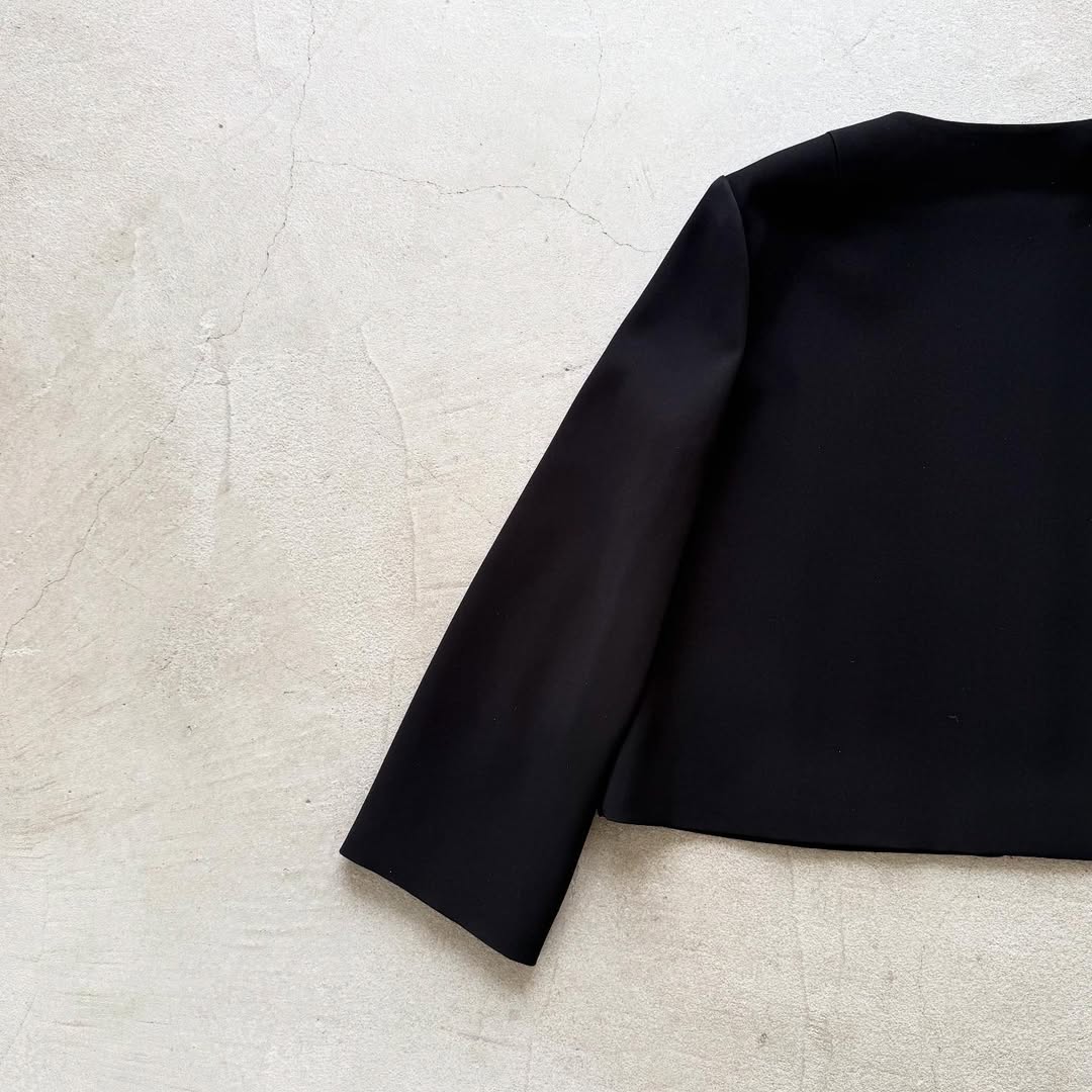 saqui ノーカラージャケット – blanc