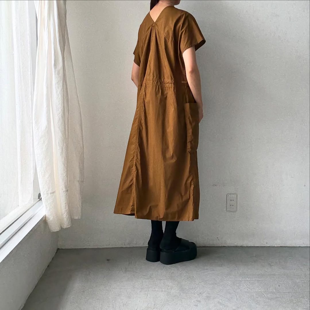 R&D.M.Co 　ガーメントダイタイプライターポケットドレス　ブラウンS