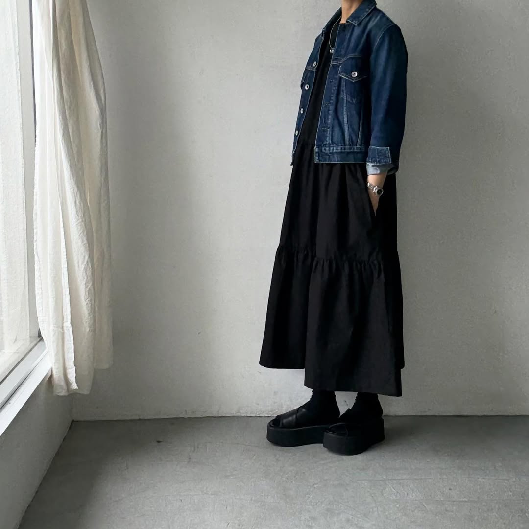 🟡週明け入荷分予約受付中🟡Linenya  ティアードワンピース　ブラック