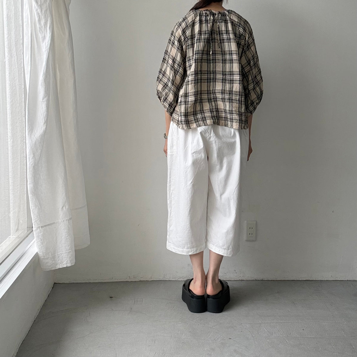 homspun デニムギャザーパンツ　ホワイト