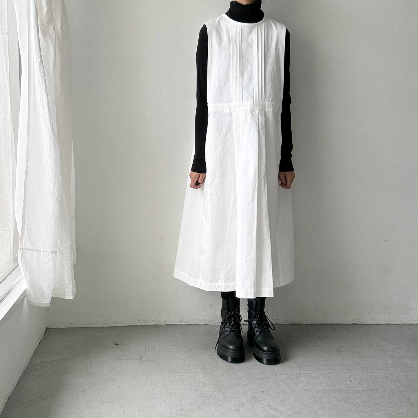 atelier d'antan ×blanc  kobell コットンエプロンドレス　ホワイト