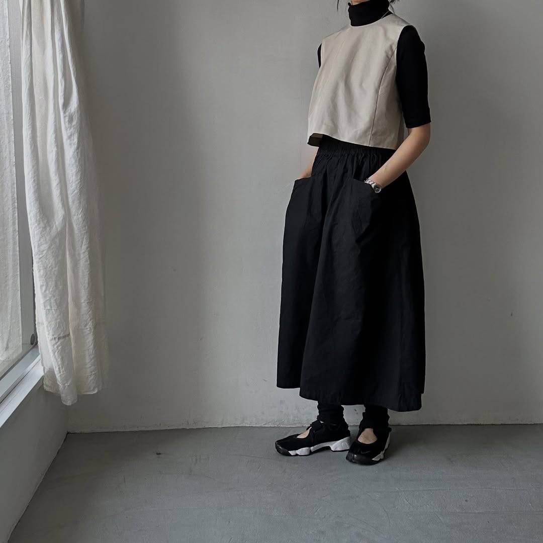 saqui  タフタクロップドトップ