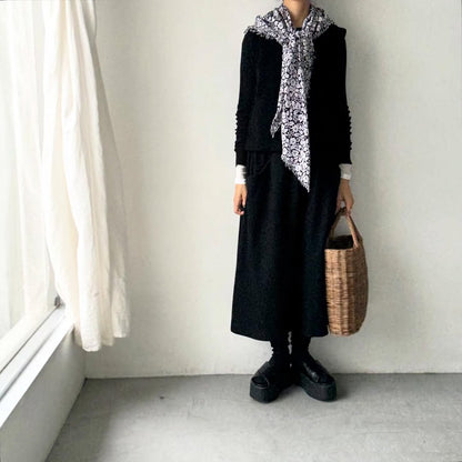 R&D.M.Co  ワイルドベリーガーゼショール　ブラック×ホワイト