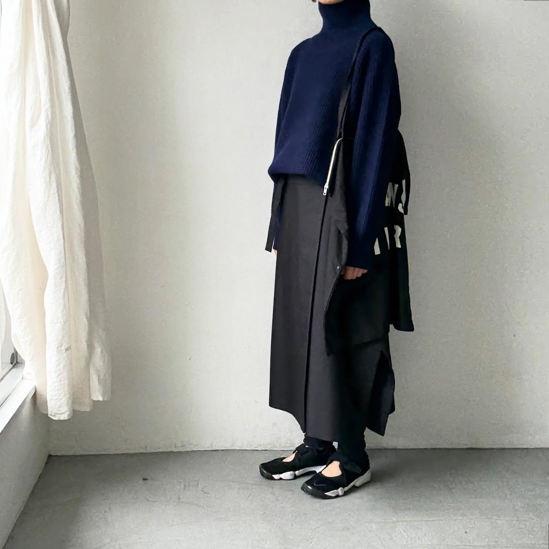 homspun メリノウールワッフル編みプルオーバー　ブルーネイビー