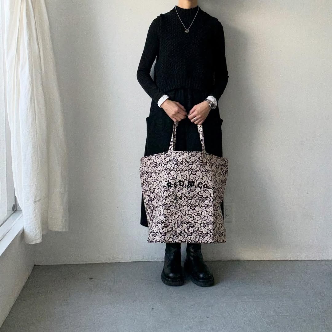R&D.M.Co  ワイルドベリートートバッグ