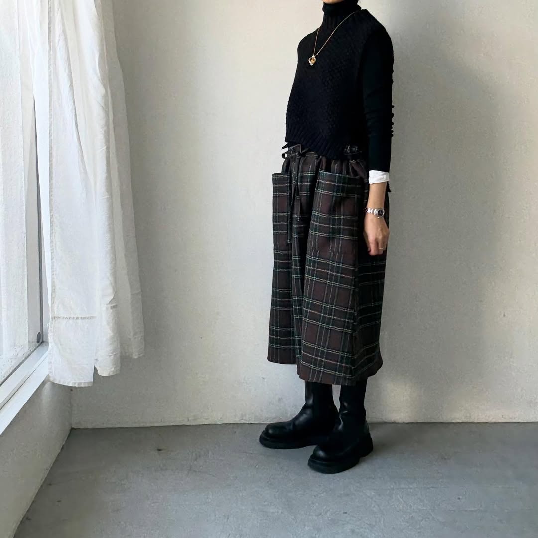 R&D.M.Co ウールタータンチェックストリングスカート