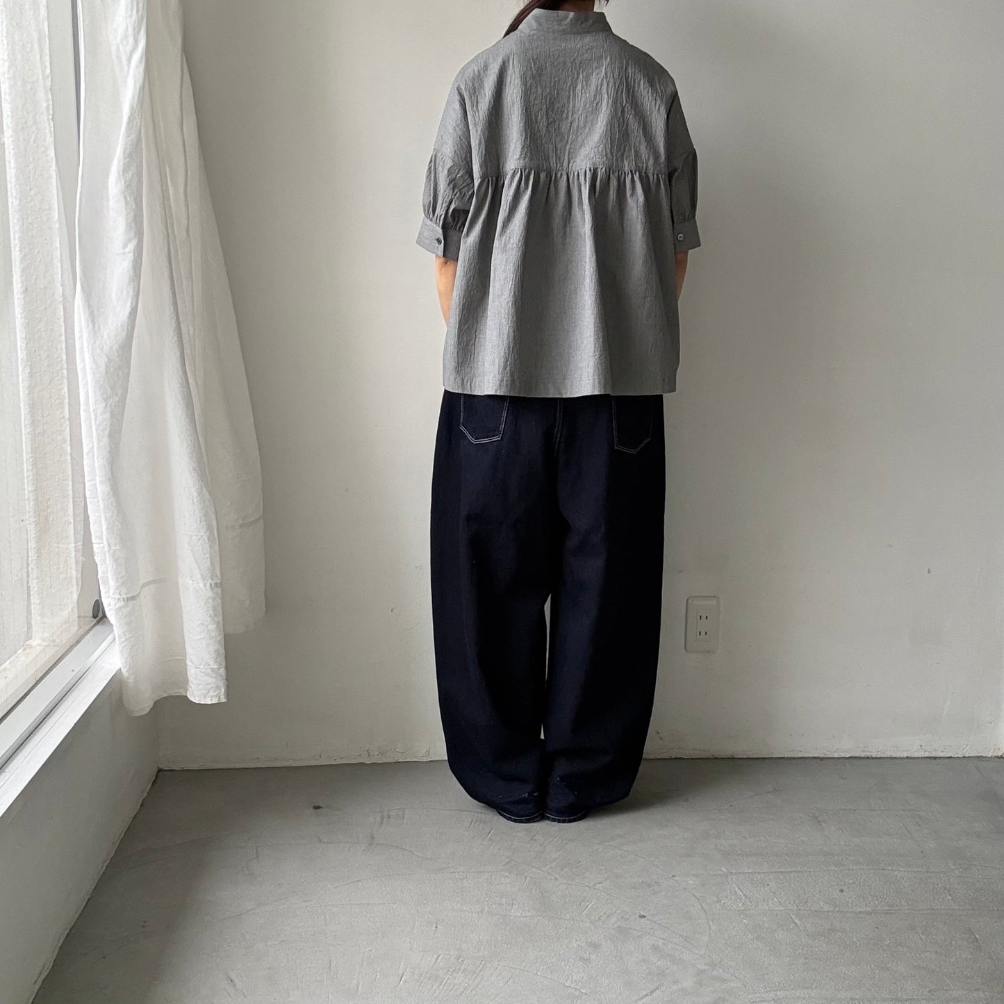 Linenya  コットン半袖スタンドカラーブラウス