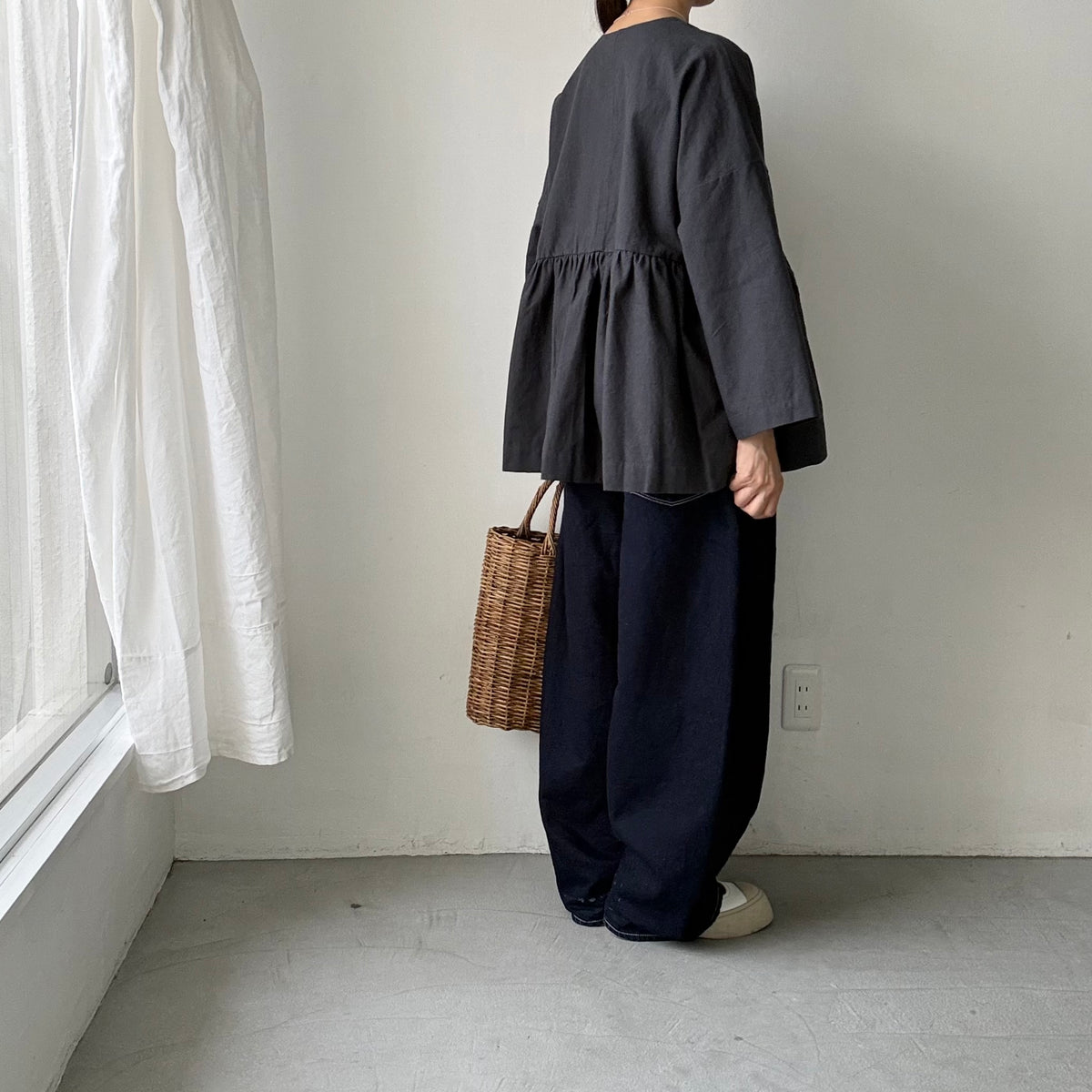 MAGALI  コットンリネンオーバーダイダブルボタンジャケット　チャコール