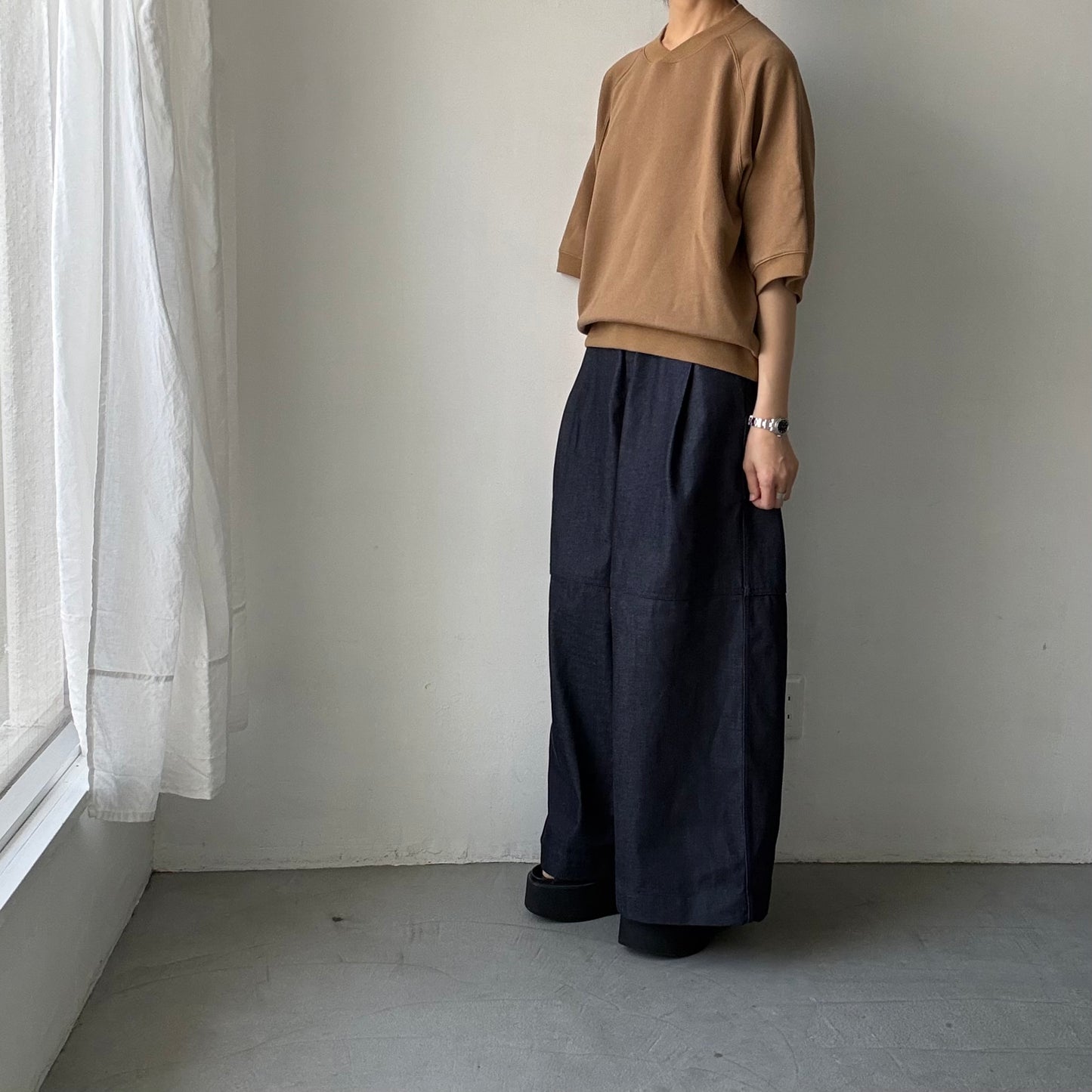 atelier naruse  コットン半袖スウェットシャツ　キャメル