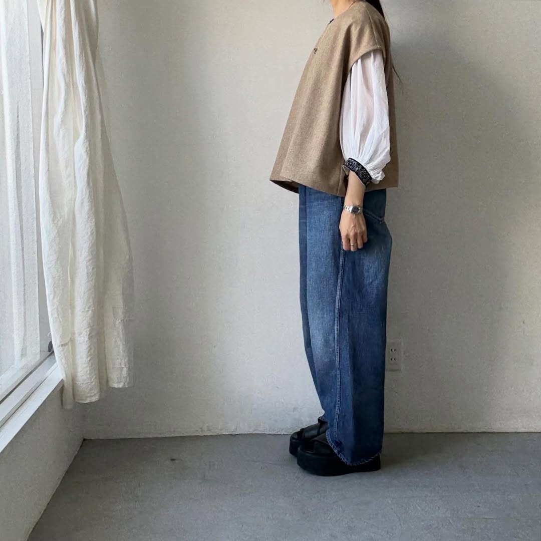 Linenya  ウール混ベスト　ベージュ