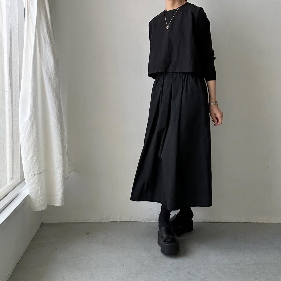 Linenya  コットンタックスカート　ブラック