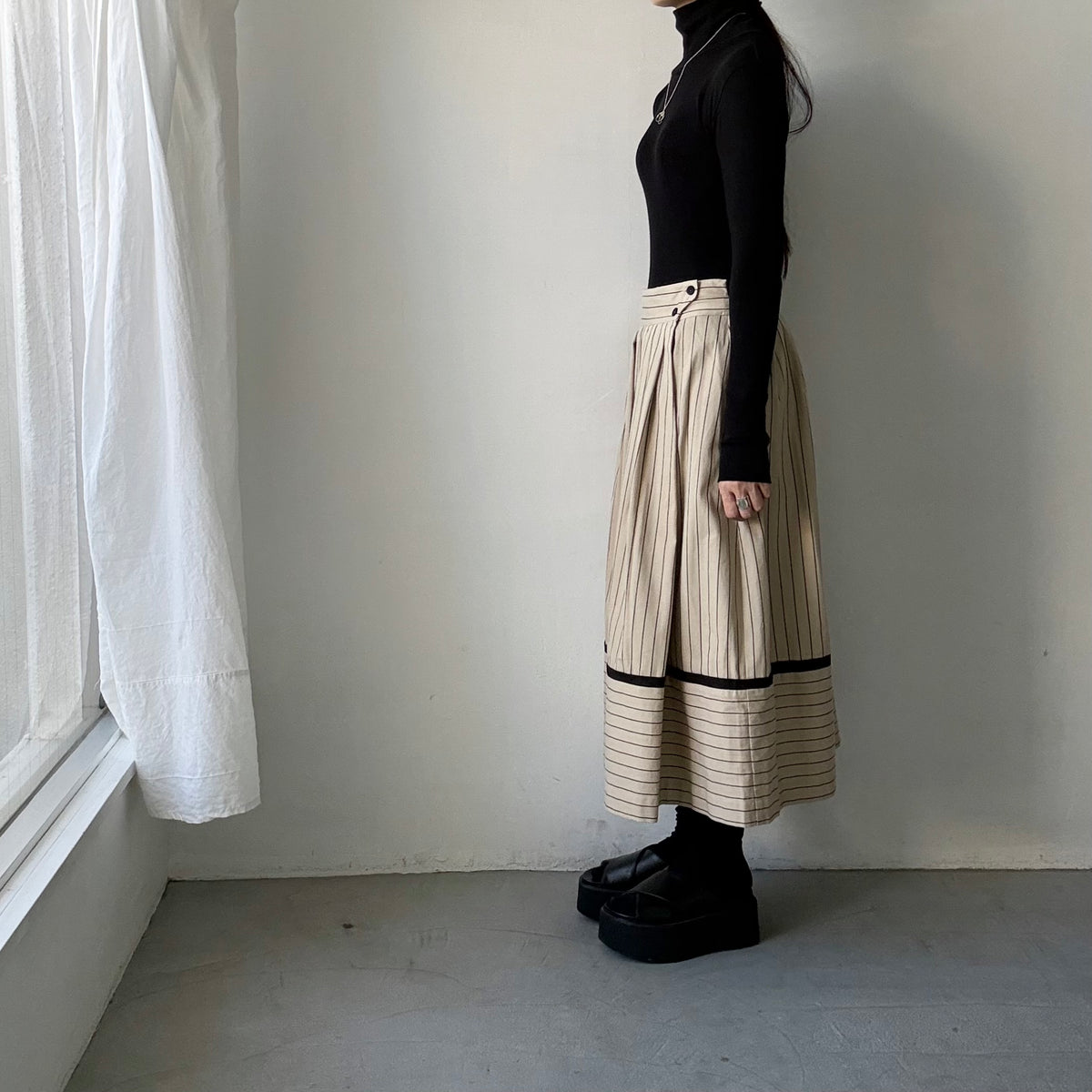 MAGALI コットンシルクストライプラップ風スカート　