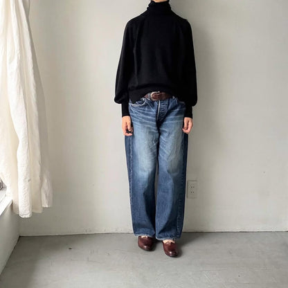 atelier naruse ウールタートルネックニット　ブラック