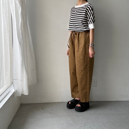 homspun 高密度ウエポンギャザーパンツ　キャメル