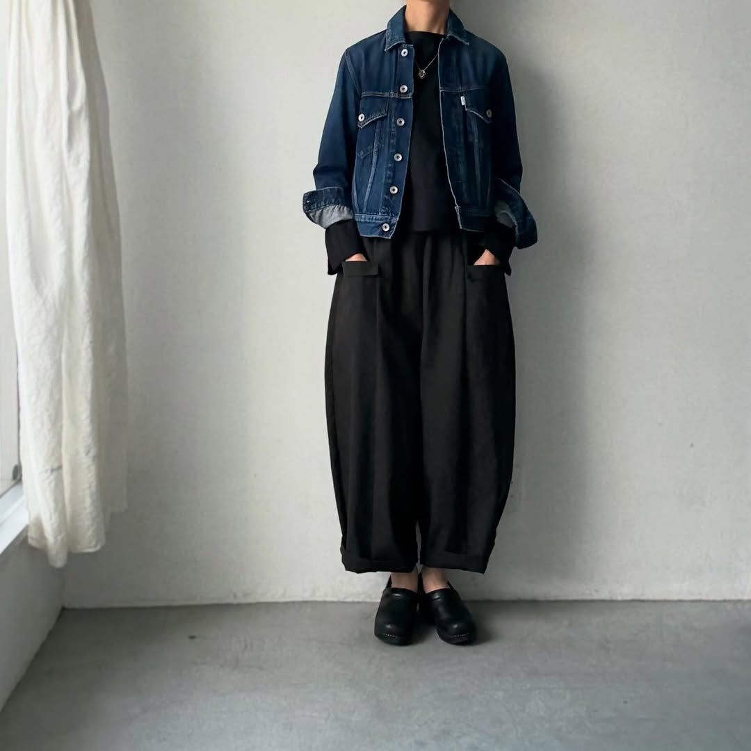 MAGALI コットンリネンアンティークキャンバスフラップパンツ　ブラック