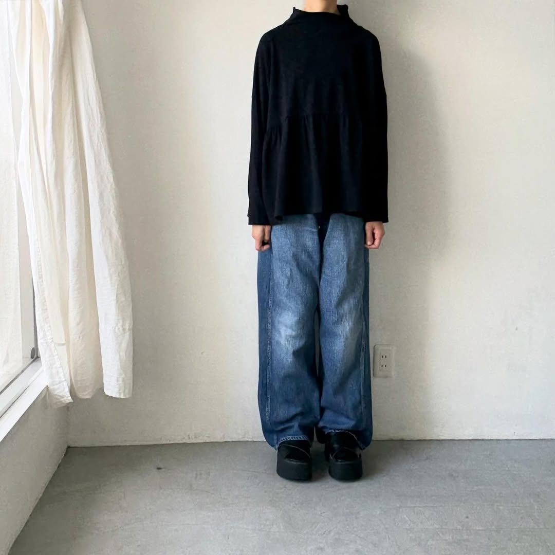 homspun 天竺ハイネックギャザープルオーバー　ブラック