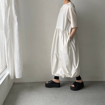 TENNE HANDCRAFTED MODERN バルーンドレス　ベージュ
