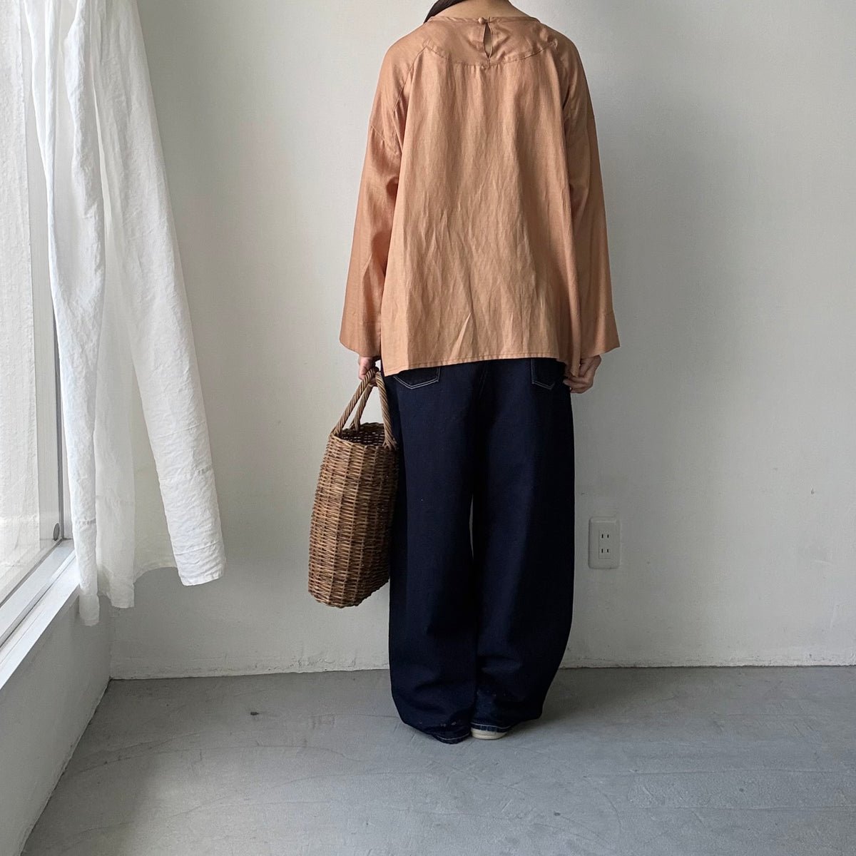 kijinokanosei  ひなぎくビッグプルオーバー　ベージュ×ベージュ