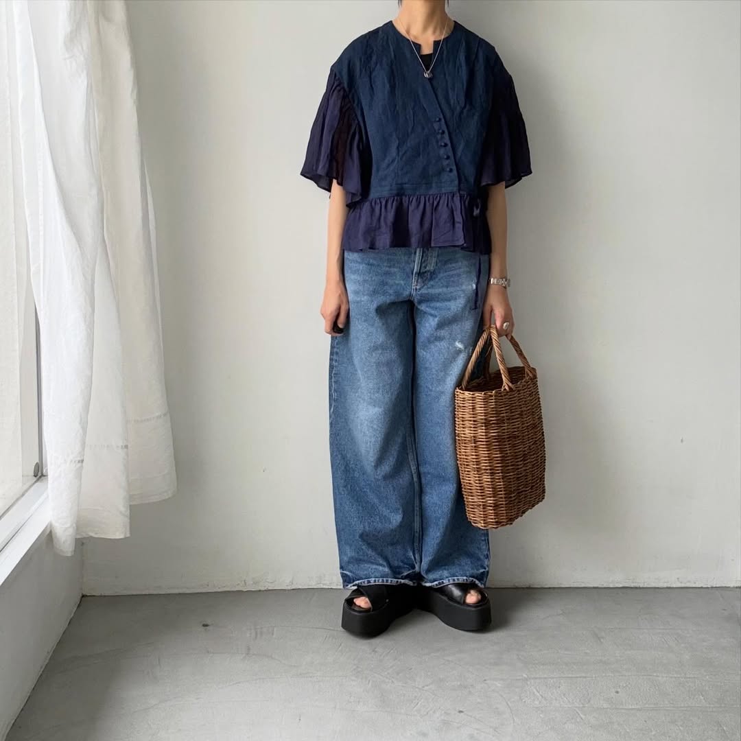 MAGALI インディゴリネンカシュクールブラウス　ネイビー