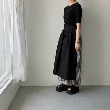 R&D.M.Co  コットンリネンシルクワッシャーサロンエプロン　ブラック