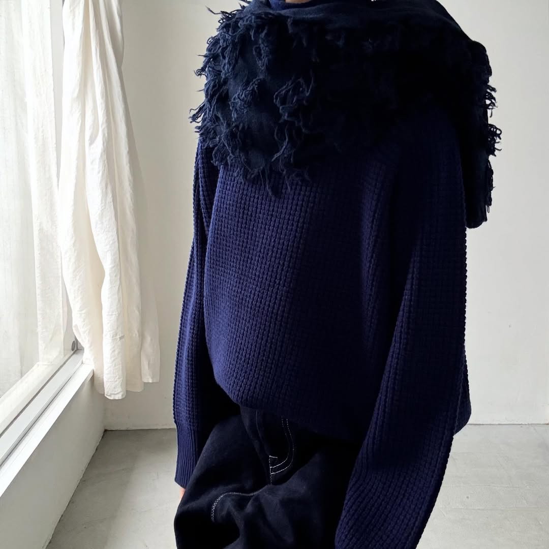 homspun ラムフリンジストール ネイビー – blanc