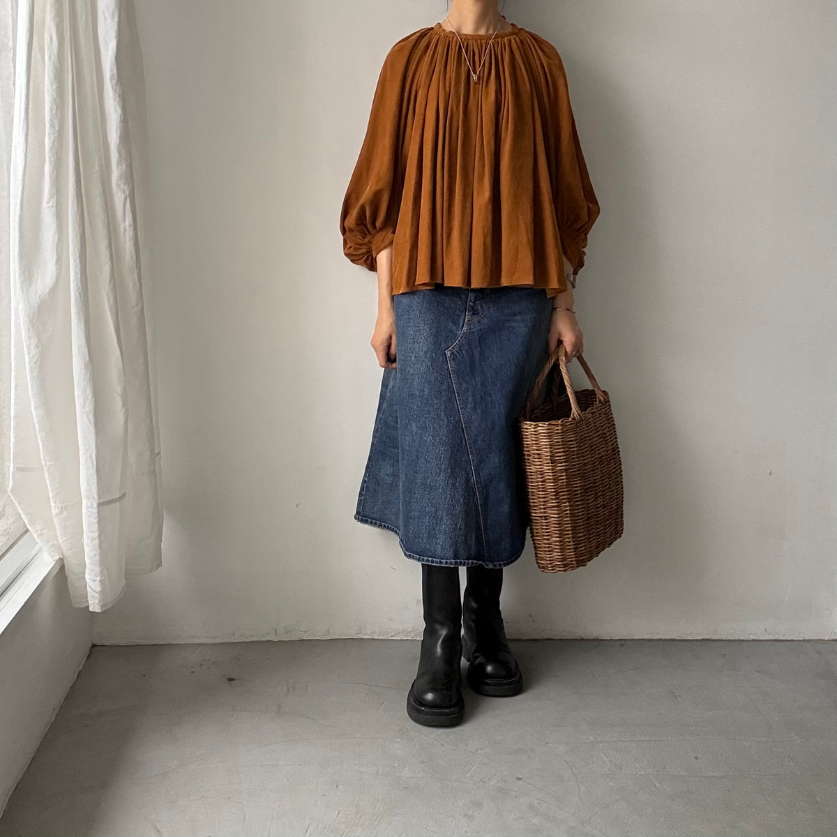 R&D.M.Co  コットンレーヨンシャツコールギャザースモックブラウス