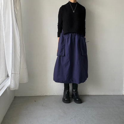 R&D.M.Co 　シュリンクコットンガーメントダイポケットスカート　ダークブルー