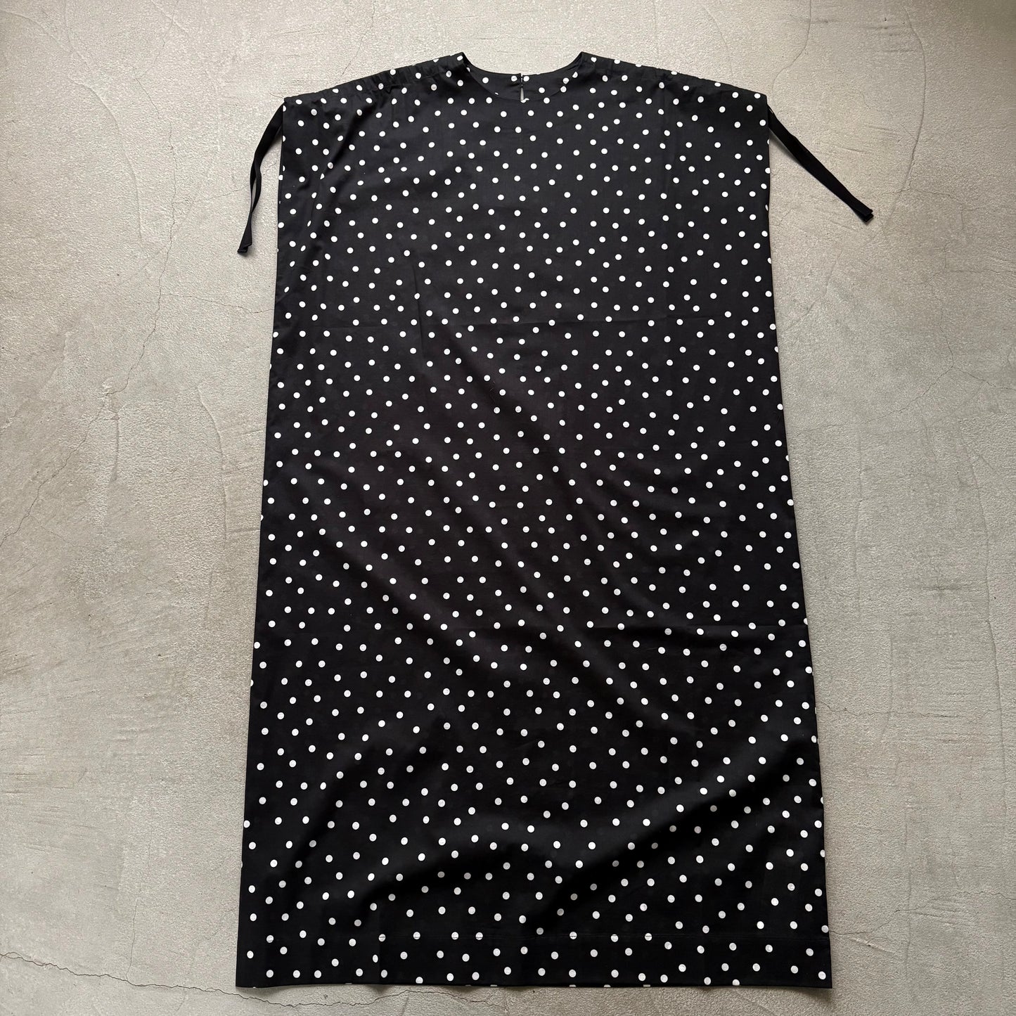 cion  コットン水玉ショルダーリボンワンピース