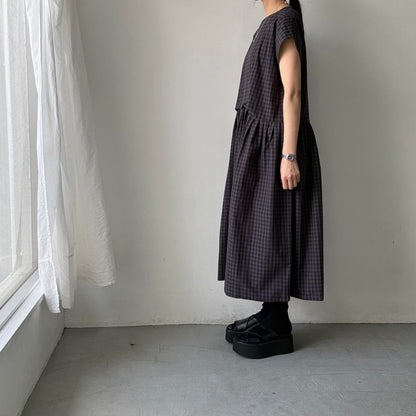 MAGALI ウォッシュドコットンラウンドスリーブワンピース